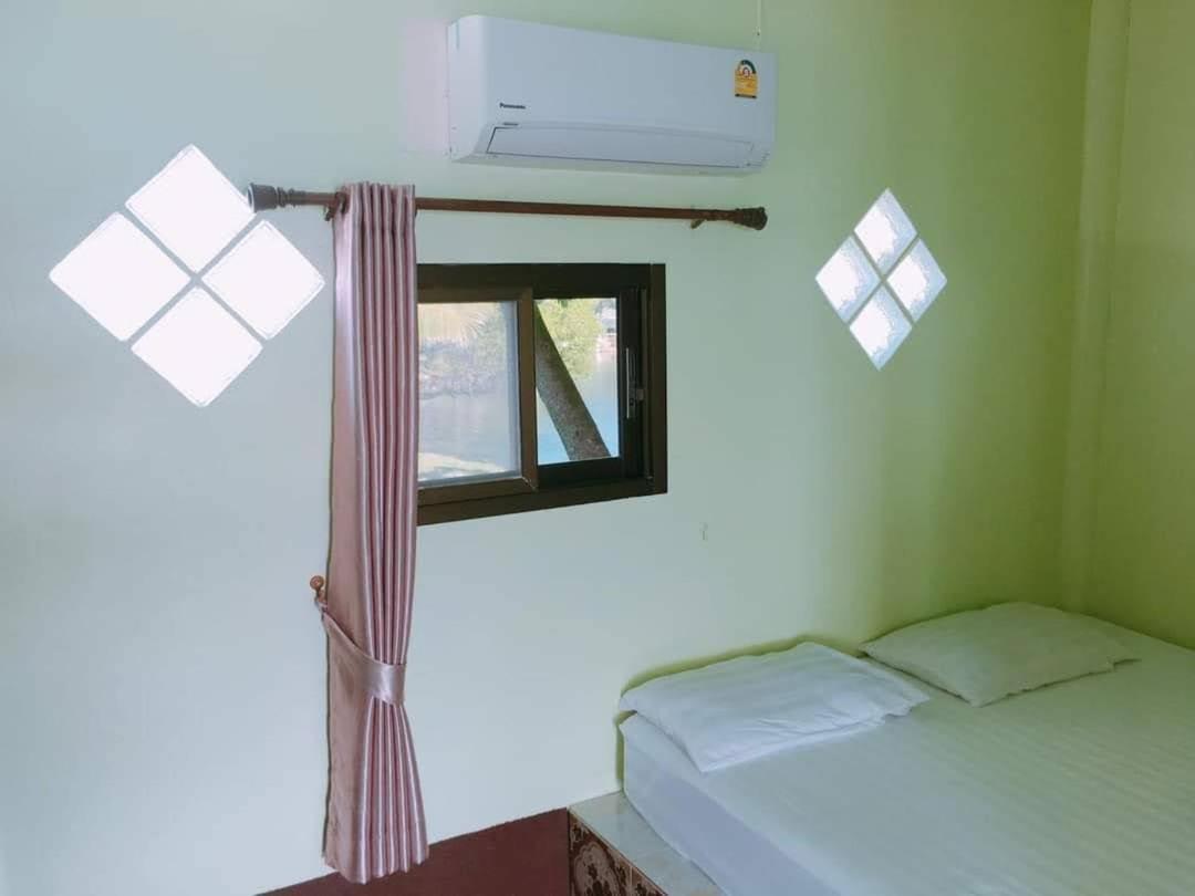 Chattong Resort Трат Екстериор снимка